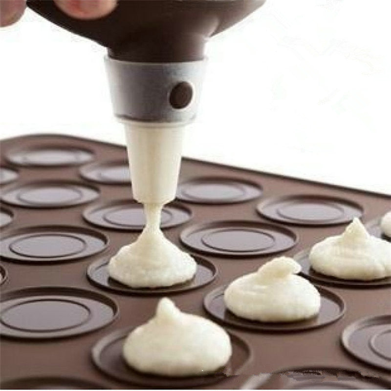 pastry-macaron-baking-tray-2